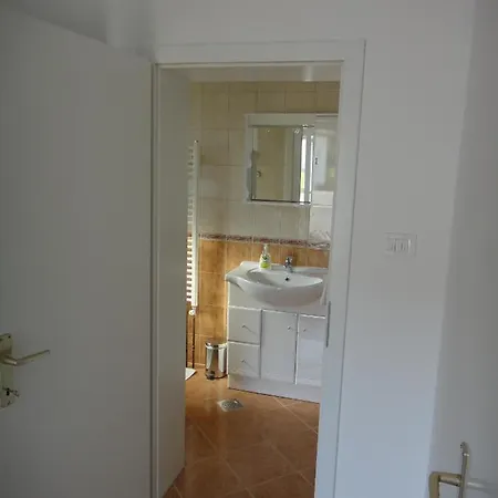 Apartment Vidas At Sea With Pier *